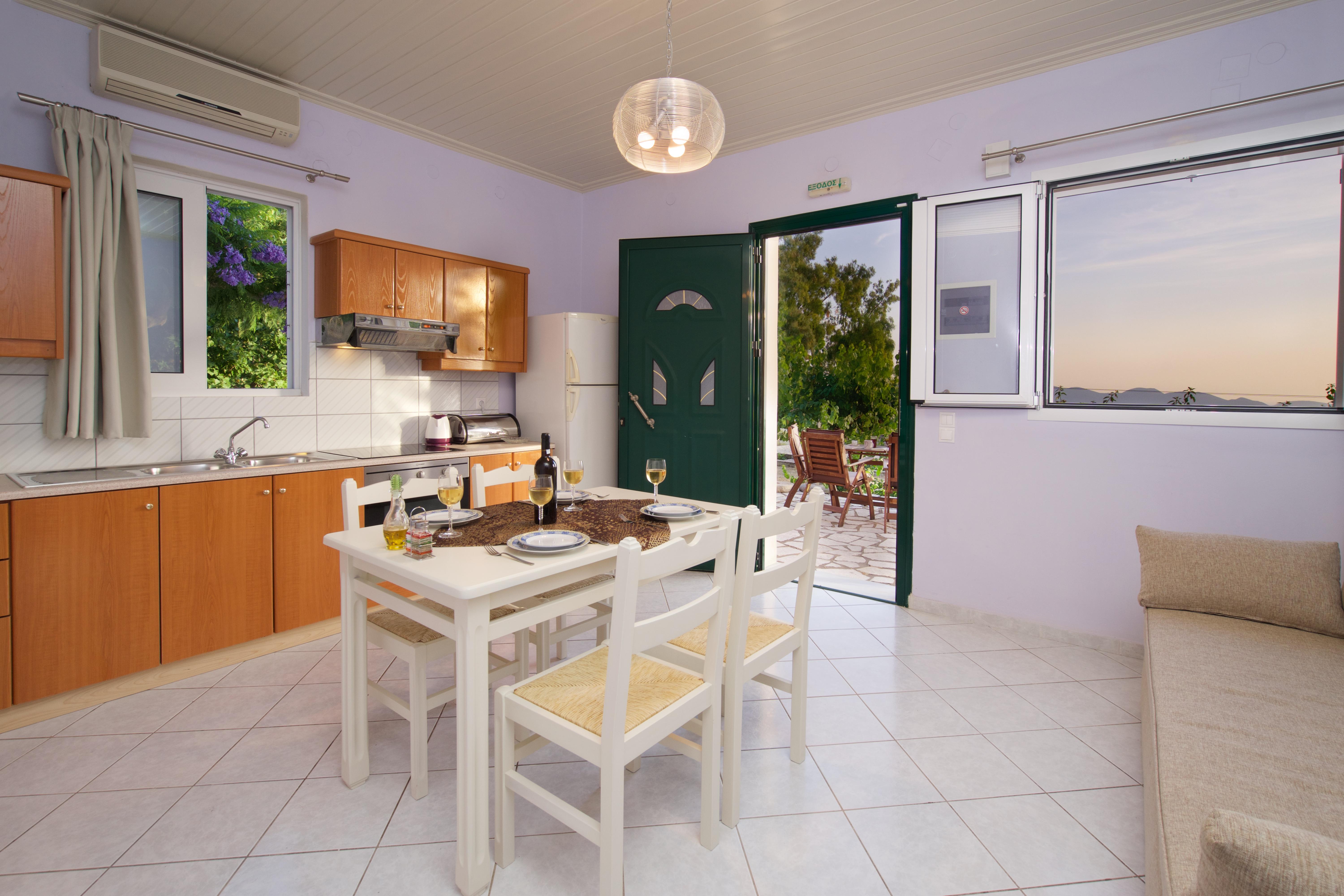 Studios Vrionis Panoramic Sunset Mesovounia  Exterior foto